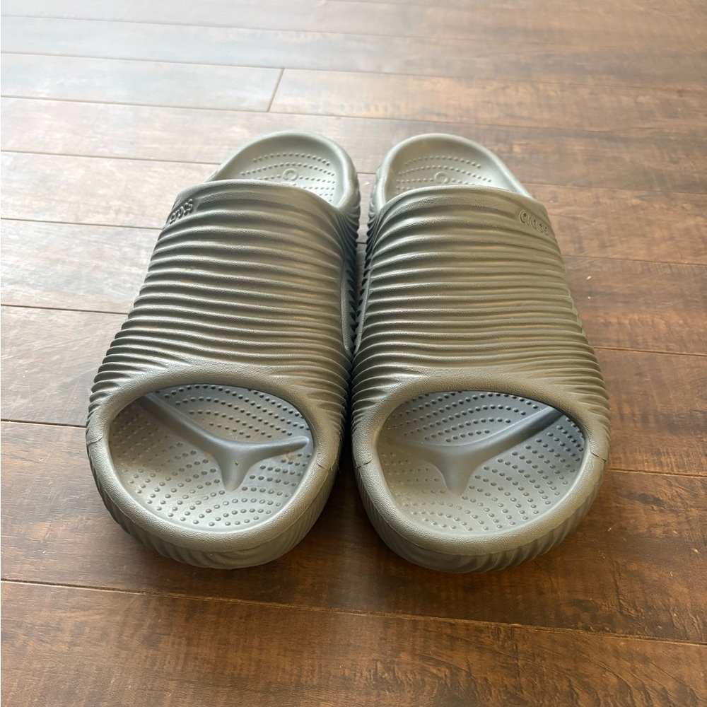 Crocs Mellow Tide Recovery slides - Picture 9 of 11